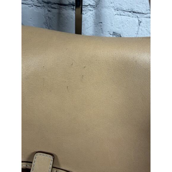 Ferragamo Leather Small Purse Wooden Closure Tan Vintage Authentic - Picture 4 of 15